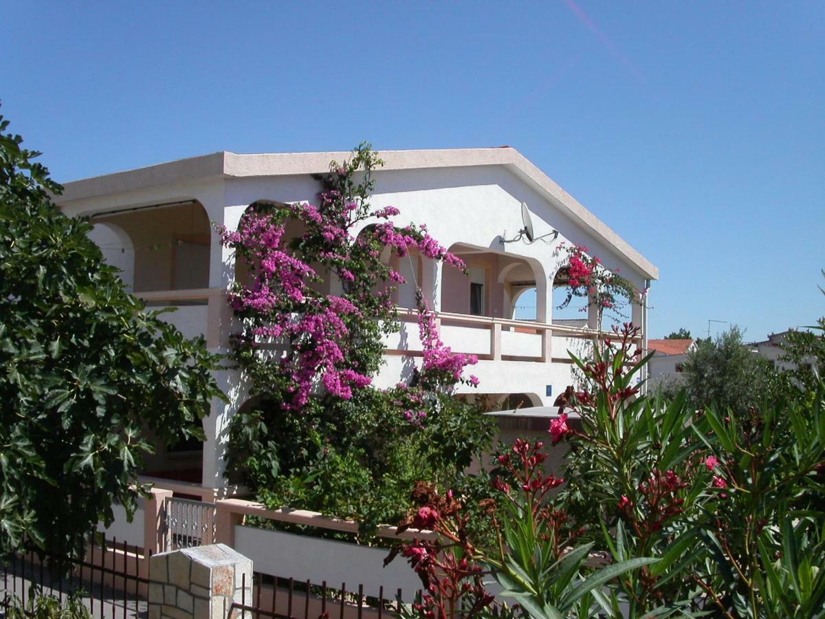 Apartements Delfin Vir Ngoại thất bức ảnh